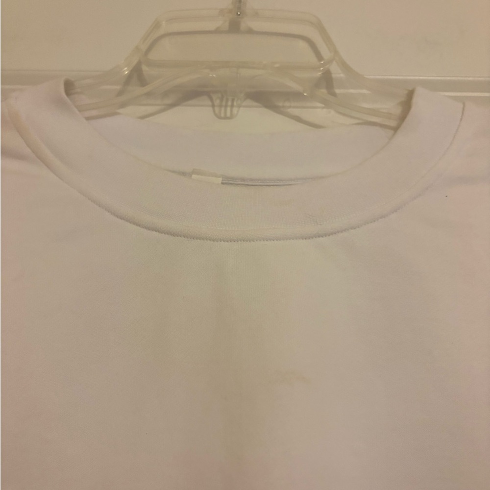 Lululemon Athletica Oversize White Sweatshirt - Picture 6 of 12